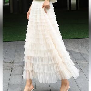 cupcakes & cashmere Cream Layered Maxi Skirt